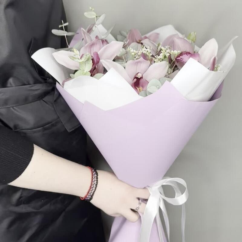 Букет орхидеи, лимониум и ароматный эвкалипт. WISTERIA FLOWERS